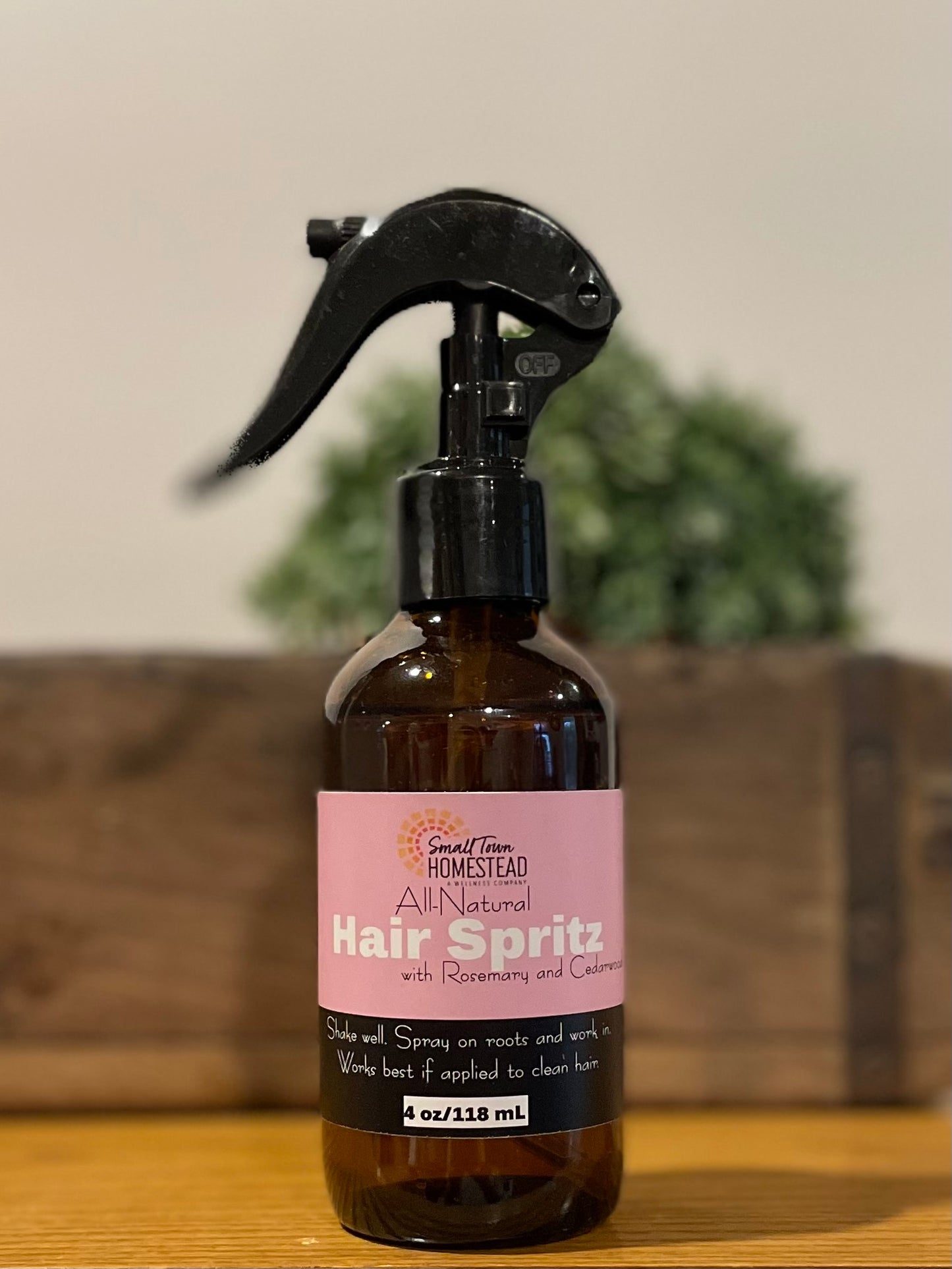 How to Make a DIY Water Spritz for YOUR Hair – Tree Naturals